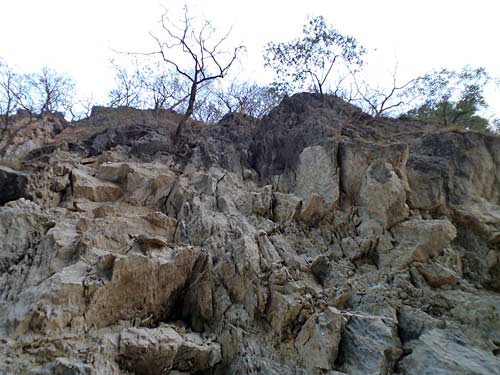 स्‍वर्ग के द्वार खोलते बद्रीनाथ-केदारनाथ | देखें दार्जीलिंग