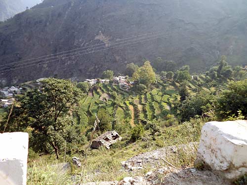 स्‍वर्ग के द्वार खोलते बद्रीनाथ-केदारनाथ | देखें दार्जीलिंग
