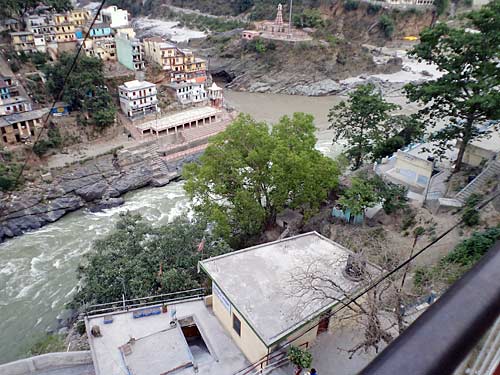 स्‍वर्ग के द्वार खोलते बद्रीनाथ-केदारनाथ | देखें दार्जीलिंग