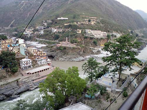 स्‍वर्ग के द्वार खोलते बद्रीनाथ-केदारनाथ | देखें दार्जीलिंग