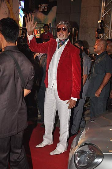 अमिताभ बने आइटम ब्वॉय...| अमिताभ संग शाहरुख