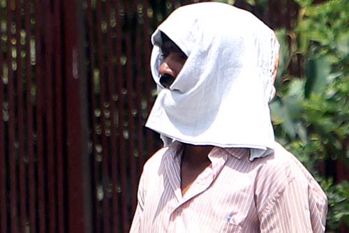 7 जून 2011: तस्‍वीरों में दिनभर की बड़ी खबरें