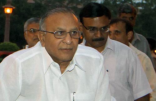 24 जून 2011: तस्‍वीरों में देखें दिनभर की बड़ी खबरें