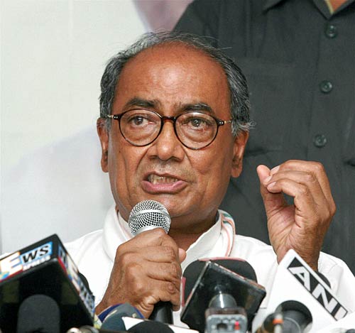 7 जून 2011: तस्‍वीरों में दिनभर की बड़ी खबरें