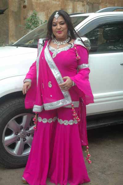 शादी से पहले 'रतन का रिश्‍ता' | तस्‍वीरों में रतन के दीवाने