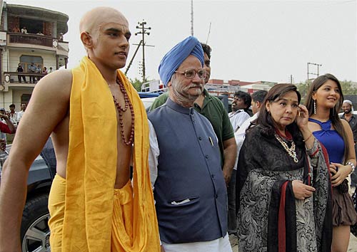 तस्वीरों में देखें इस सप्ताह बॉलीवुड के चर्चित चेहरे