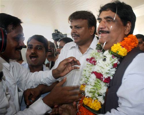 23 जून 2011: तस्‍वीरों में देखें दिनभर की बड़ी खबरें