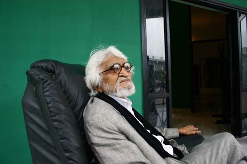 नहीं रहे चित्रकार एमएफ हुसैन...। भारत के 'पिकासो'