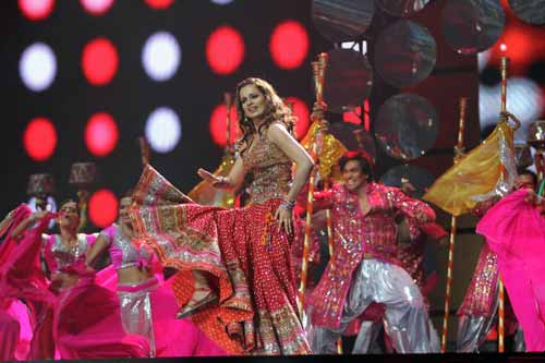 आईफा समारोह में सितारों की मस्‍ती । सितारों का जमघट