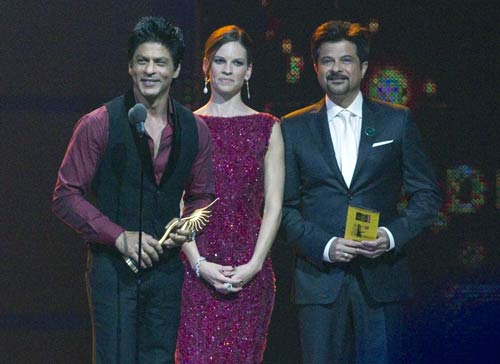 आईफा समारोह में सितारों की मस्‍ती । सितारों का जमघट