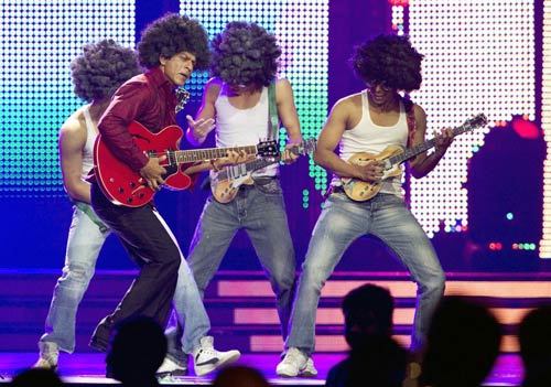 आईफा समारोह में सितारों की मस्‍ती । सितारों का जमघट