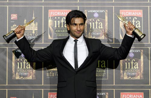 आईफा समारोह में सितारों की मस्‍ती । सितारों का जमघट