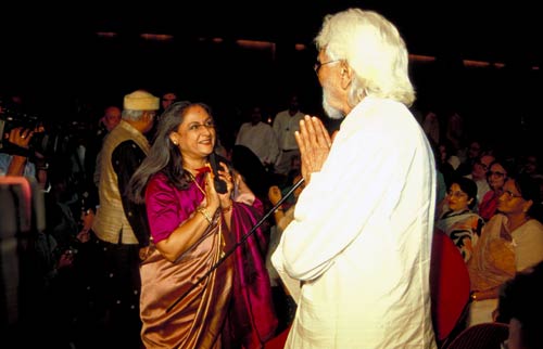 नहीं रहे चित्रकार एमएफ हुसैन...। भारत के 'पिकासो'