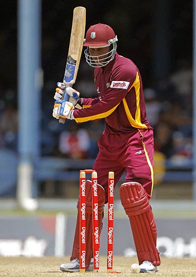 टीम इंडिया ने पहला वनडे 4 विकेट से जीता