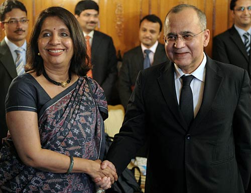 24 जून 2011: तस्‍वीरों में देखें दिनभर की बड़ी खबरें