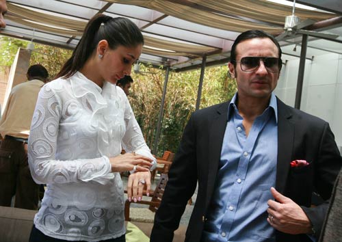 सैफ और करीना की राहें अलग? | रैंप पर सैफ और करीना