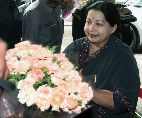 13 जून 2011: तस्‍वीरों में देखें दिनभर की बड़ी खबरें