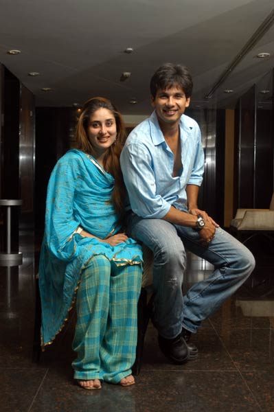 सैफ और करीना की राहें अलग? | रैंप पर सैफ और करीना