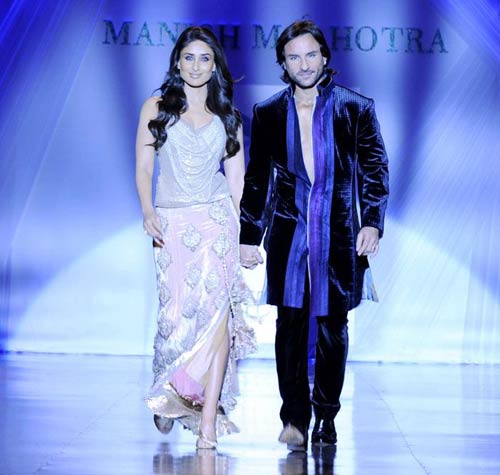 सैफ और करीना की राहें अलग? | रैंप पर सैफ और करीना