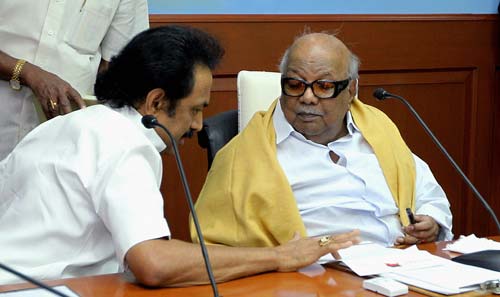 13 जून 2011: तस्‍वीरों में देखें दिनभर की बड़ी खबरें