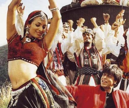 गहराता आकर्षण नाभि का  | 'सविता भाभी' के जलवे 