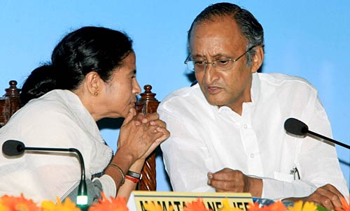 18 जून 2011: तस्‍वीरों में देखें दिनभर की बड़ी खबरें