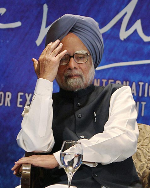 6 जून 2011: तस्‍वीरों में देखें दिनभर की बड़ी खबरें