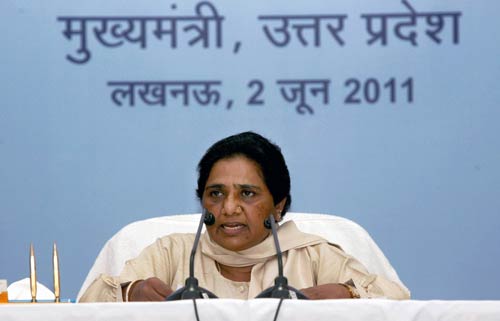 2 जून 2011: तस्‍वीरों में देखें दिनभर की बड़ी खबरें