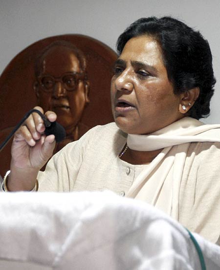 25 जून 2011: तस्‍वीरों में देखें दिनभर की बड़ी खबरें