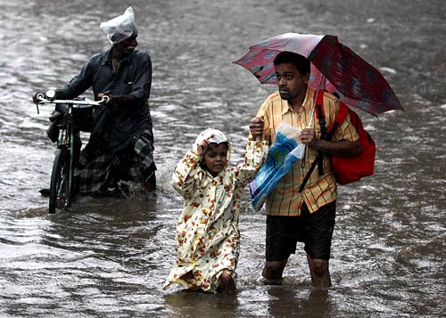 28 जून 2011: तस्‍वीरों में देखें दिनभर की बड़ी खबरें