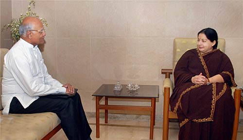 9 जून 2011: तस्‍वीरों में दिनभर की बड़ी खबरें