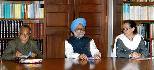 28 जून 2011: तस्‍वीरों में देखें दिनभर की बड़ी खबरें