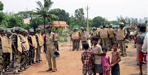 18 जून 2011: तस्‍वीरों में देखें दिनभर की बड़ी खबरें