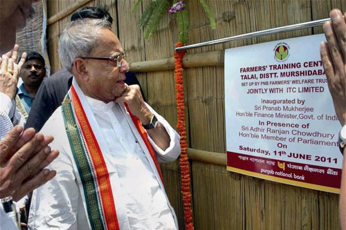 12 जून 2011: तस्‍वीरों में दिनभर की बड़ी खबरें