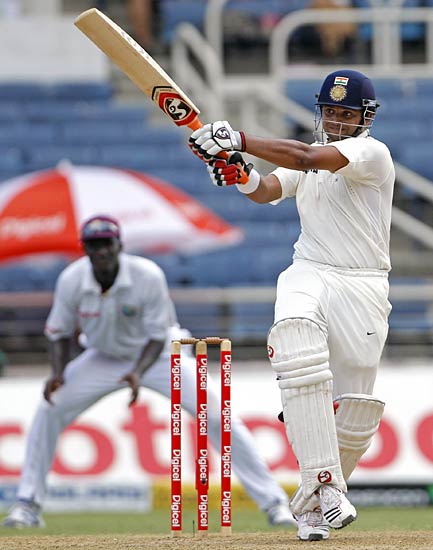 भारत-वेस्टइंडीज किंग्सटन टेस्ट, पहले दिन की झलकियां
