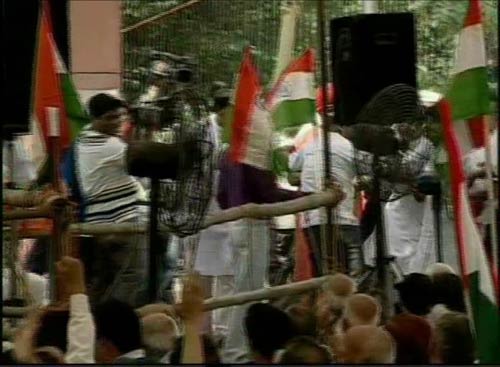 क्‍या हुआ अन्‍ना के अनशन में? । क्‍यों किया अन्‍ना ने अनशन?