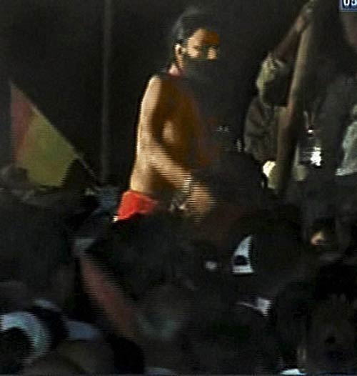 देखिए बाबा ने कैसे तोड़ा अनशन... । सत्याग्रह का दमन