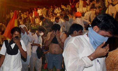 देखें कैसे कुचला गया बाबा का सत्‍याग्रह । बाबा हुए गिरफ्तार