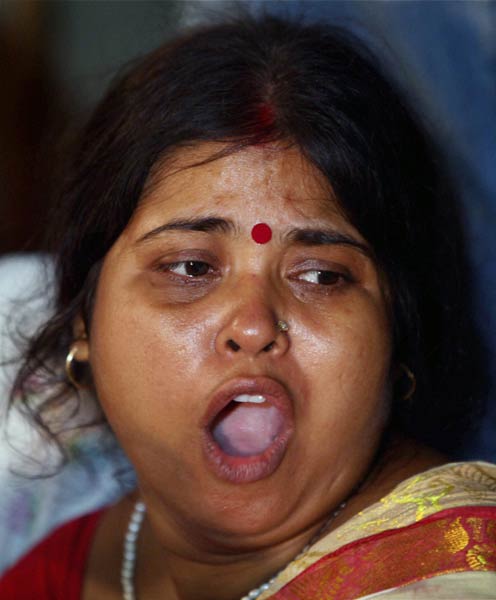 देखें कैसे कुचला गया बाबा का सत्‍याग्रह । बाबा हुए गिरफ्तार