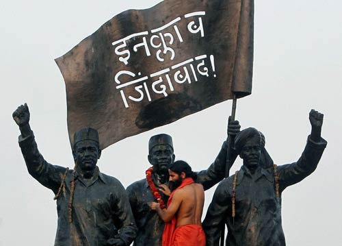 3 जून 2011: तस्‍वीरों में देखें दिनभर की बड़ी खबरें