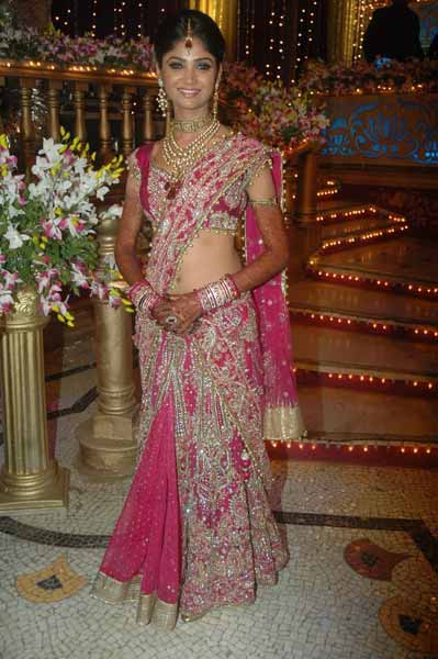 शादी से पहले 'रतन का रिश्‍ता' | तस्‍वीरों में रतन के दीवाने