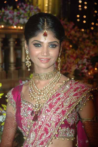 शादी से पहले 'रतन का रिश्‍ता' | तस्‍वीरों में रतन के दीवाने