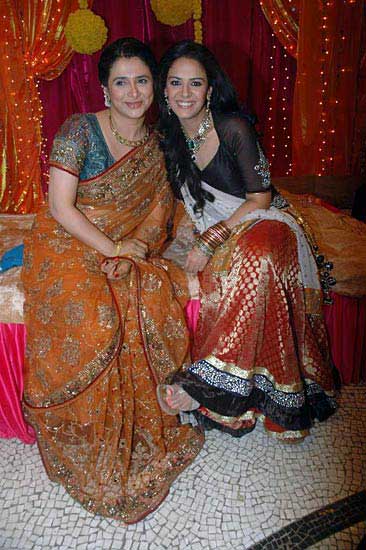 रतन राजपूत की मेहंदी की रस्म | फोटो: रतन के दिवाने