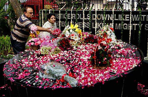 तस्वीरों में देखें इस सप्ताह बॉलीवुड के चर्चित चेहरे