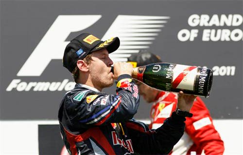 26 जून 2011: तस्‍वीरों में देखें दिनभर की बड़ी खबरें