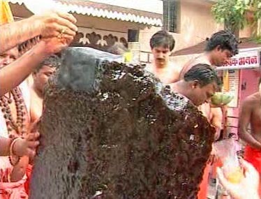 शिंगणापुर के शनि देव की महिमा है अपरंपार