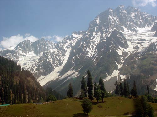 इन गर्मियों में सैर करें 'जन्नत' की... | देखें दार्जीलिंग