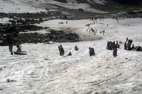 इन गर्मियों में सैर करें 'जन्नत' की... | देखें दार्जीलिंग