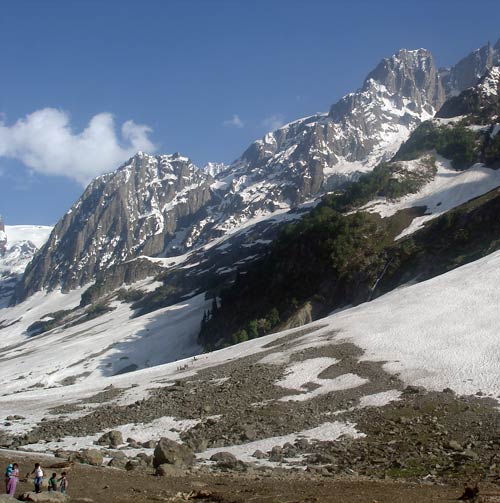 इन गर्मियों में सैर करें 'जन्नत' की... | देखें दार्जीलिंग