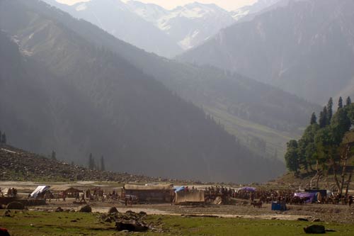 इन गर्मियों में सैर करें 'जन्नत' की... | देखें दार्जीलिंग